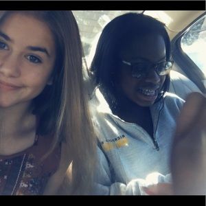 Meet your Posher, Leanne